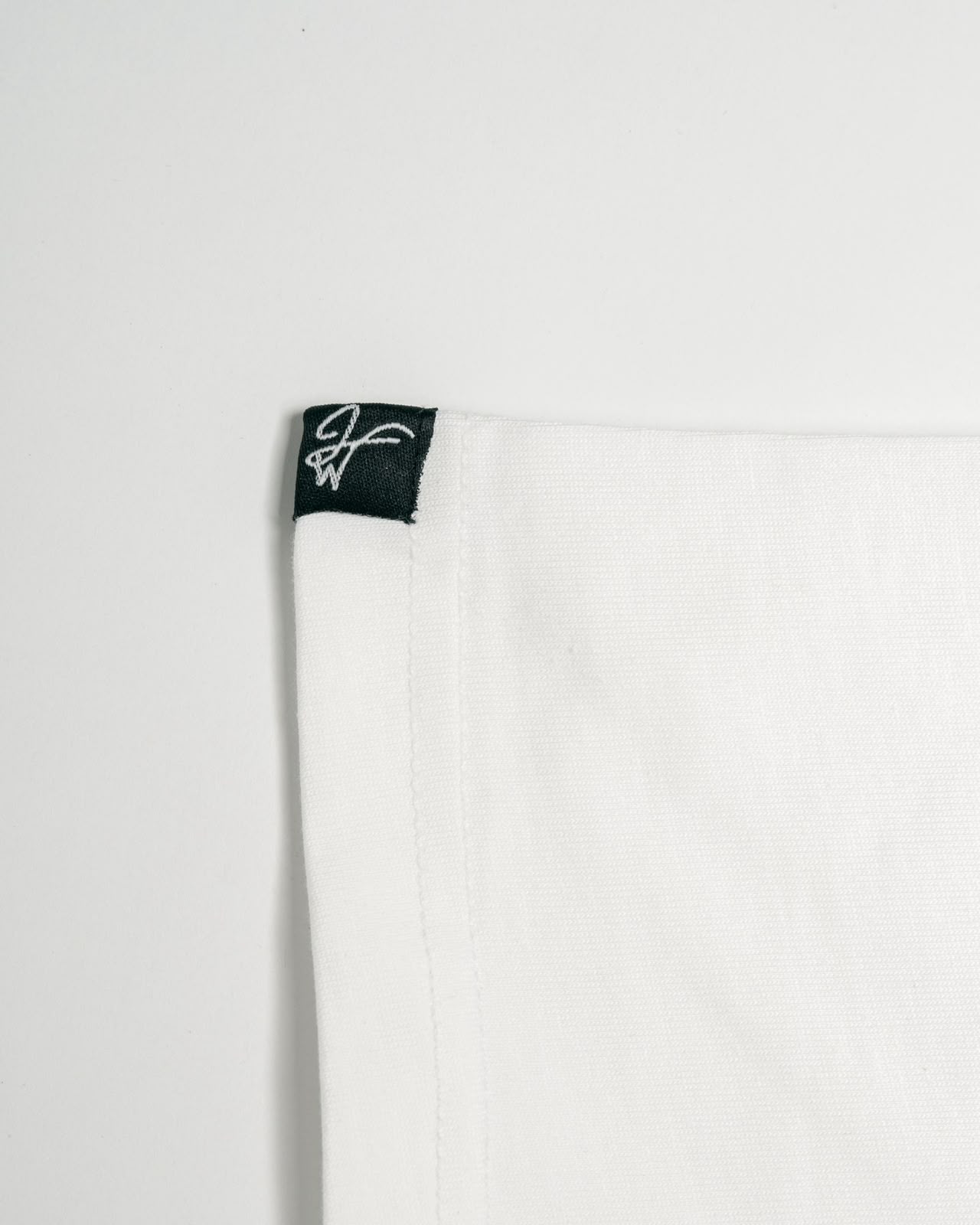 JHEEZ- Camiseta Blanca De Calidad Premium