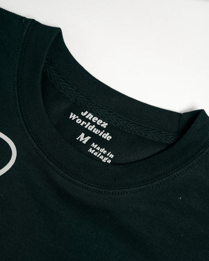 JHEEZ- Camiseta Negra De Calidad Premium