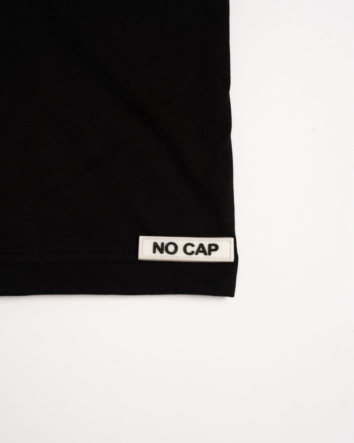 JHEEZ- Camiseta Negra De Calidad Premium